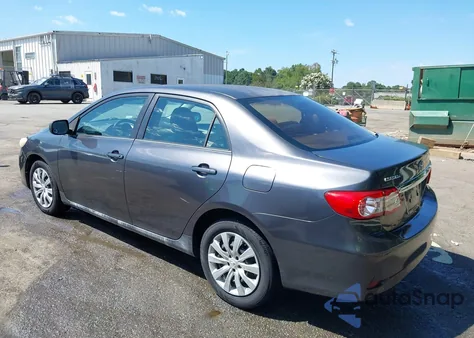 2013 Toyota Corolla Le z USA, uszkodzony, nr VIN 5YFBU4EE9DP158311